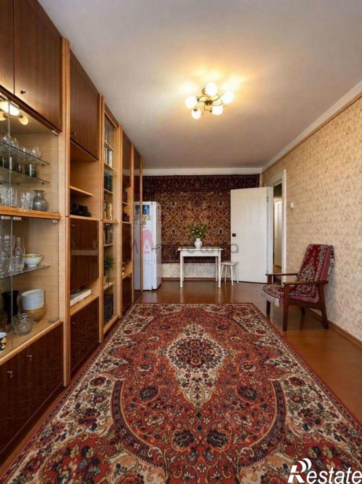 3-комн квартира ул 5 Августа, 28,  д. 28