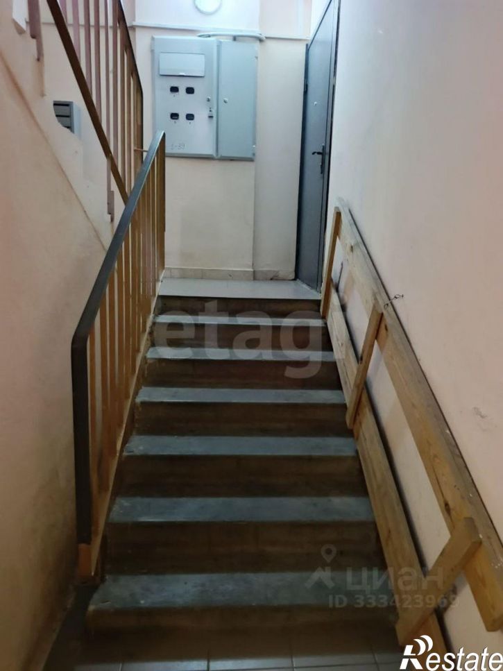 3-комн квартира б-р Юности, 45,  д. 45