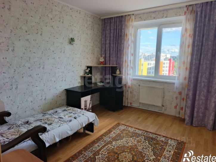 3-комн квартира б-р Юности, 45,  д. 45