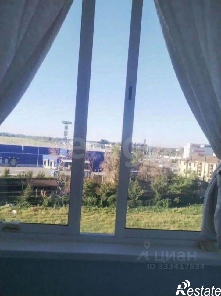 1-комн квартира ул Есенина, 8,  д. 8