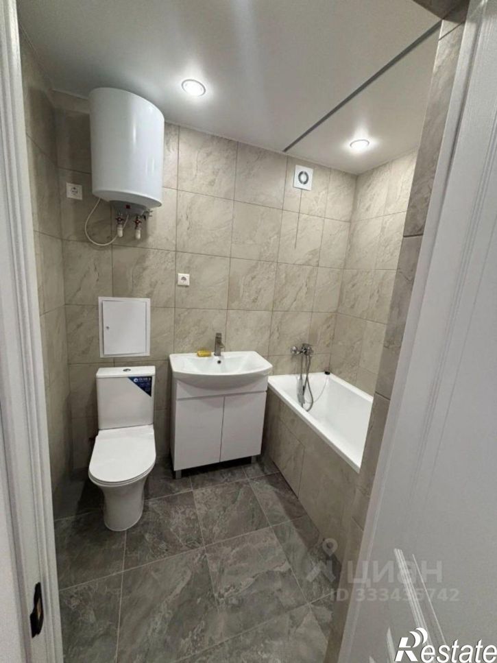 2-комн квартира ул Белгородского полка, 34,  д. 34