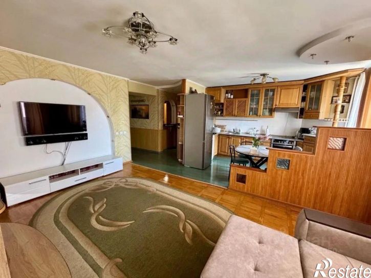 3-комн квартира ул Белгородского полка, 65,  д. 65