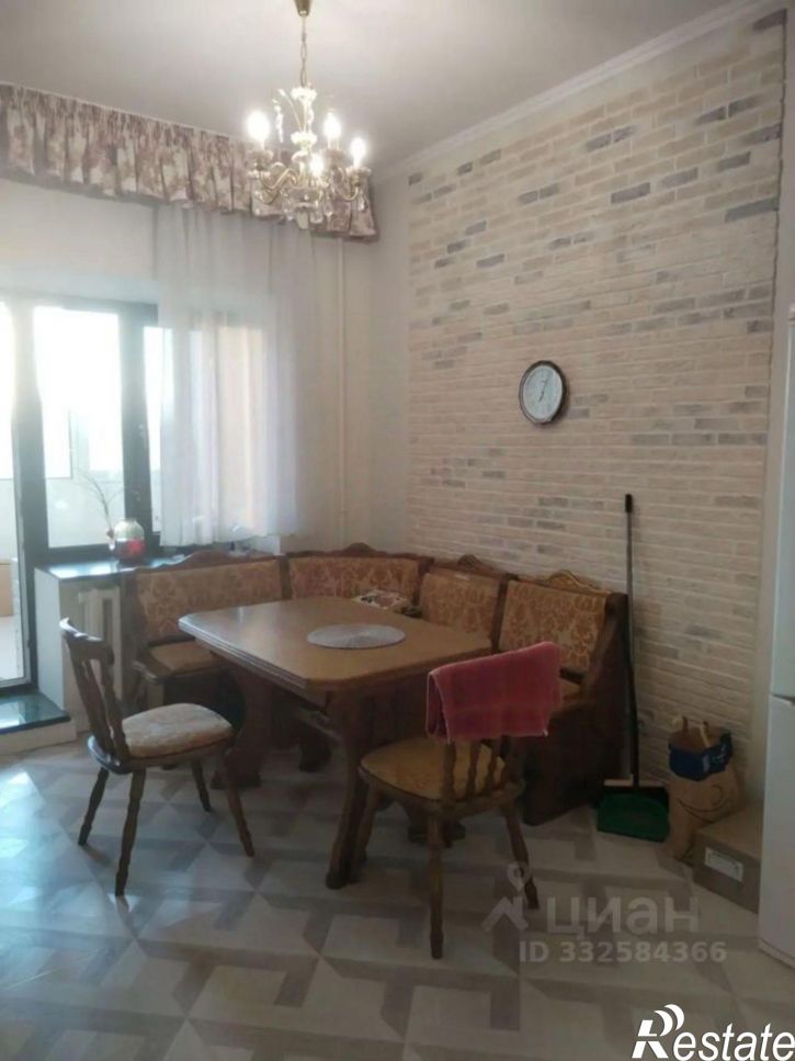 3-комн квартира Народный б-р, 36,  д. 36