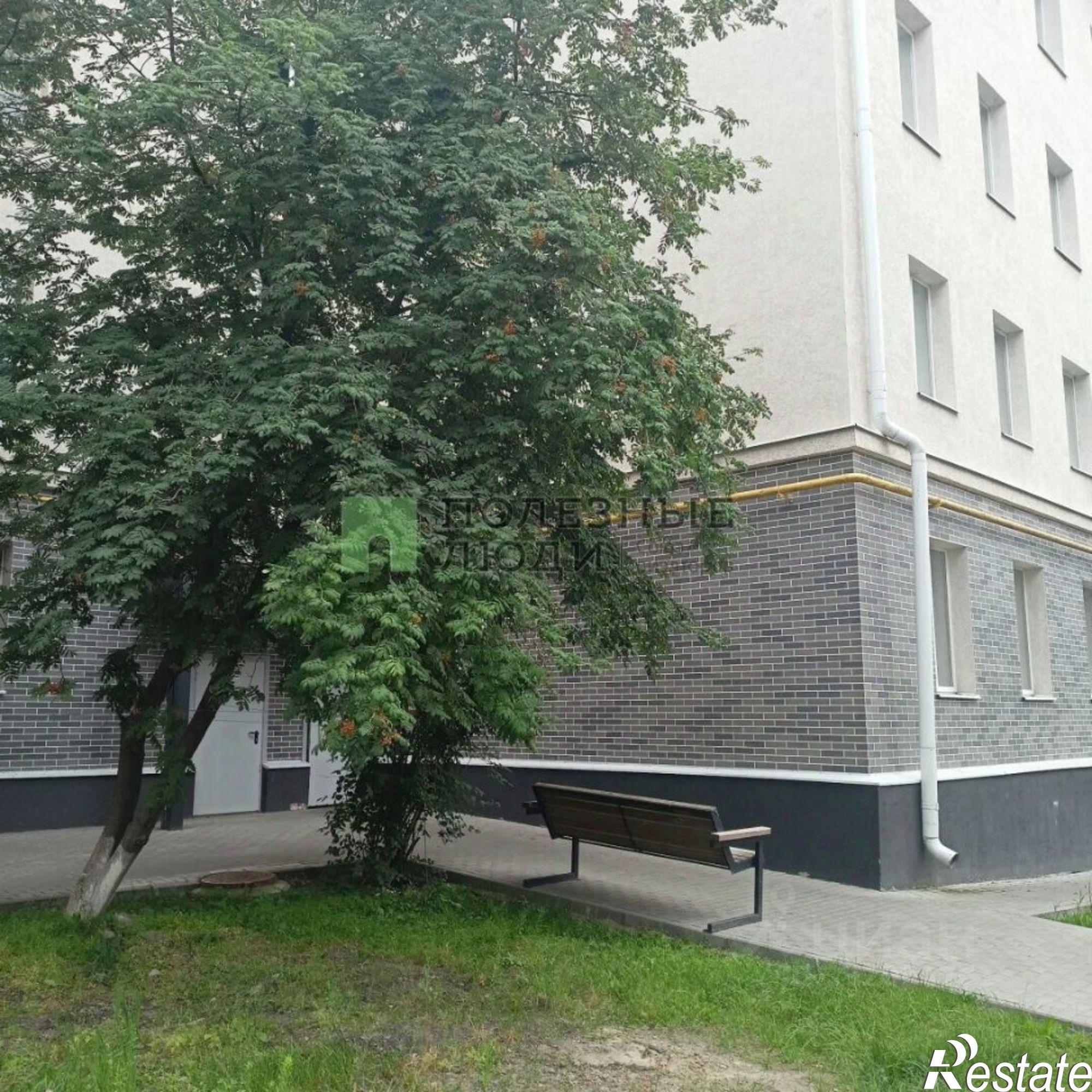 Купить комнату за 2 300 000 рублей на пр-кт Б.Хмельницкого, 133