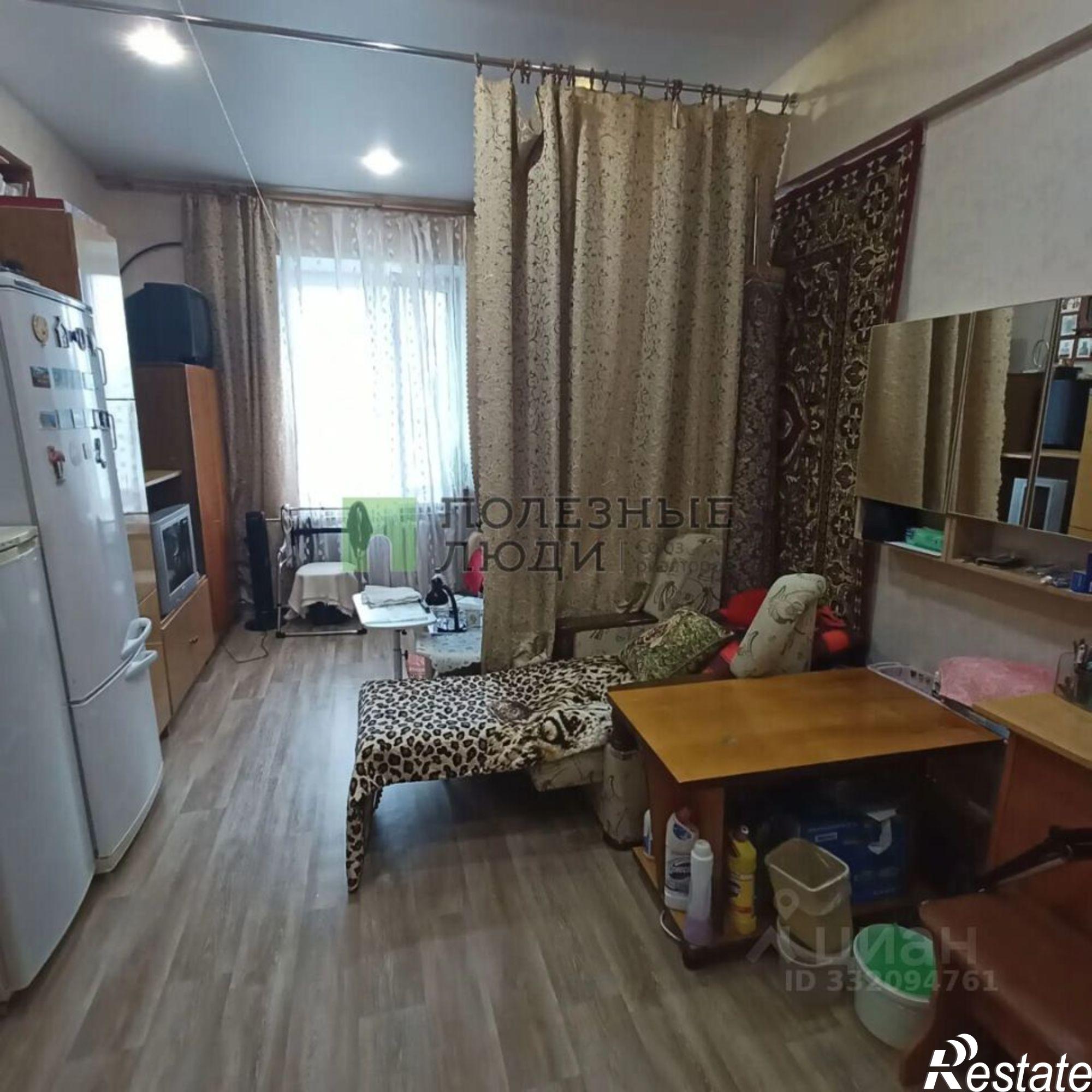 Купить комнату за 2 300 000 рублей на пр-кт Б.Хмельницкого, 133