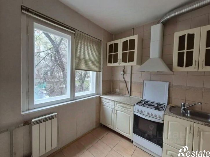 2-комн квартира ул 5 Августа, 40,  д. 40