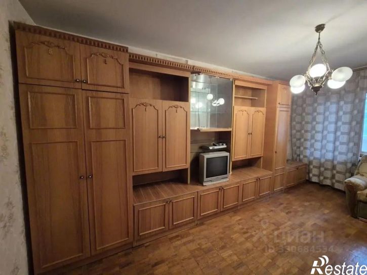 2-комн квартира ул 5 Августа, 40,  д. 40