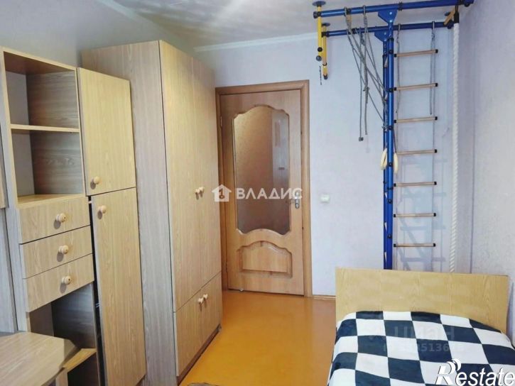 3-комн квартира пр-кт Б.Хмельницкого, 148,  д. 148