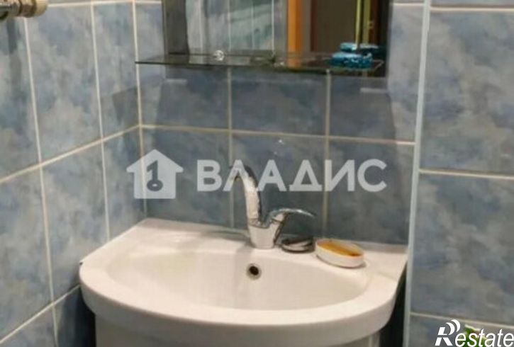 2-комн квартира ул Костюкова, 63,  д. 63