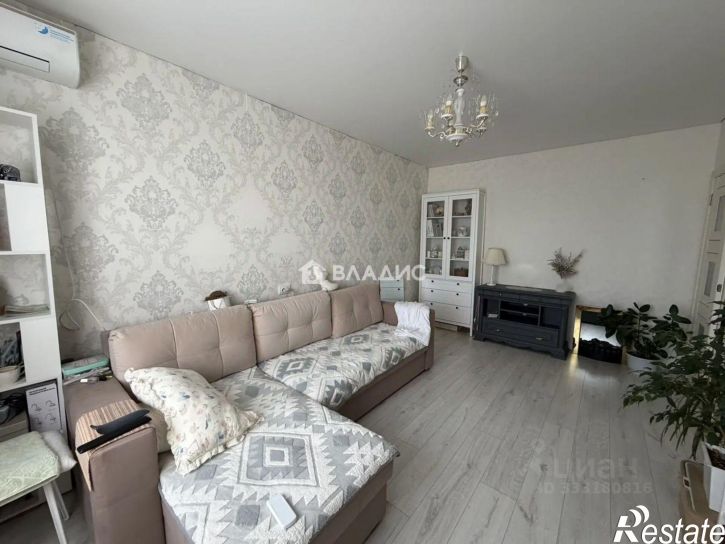 2-комн квартира ул 60 лет Октября, 5,  д. 5