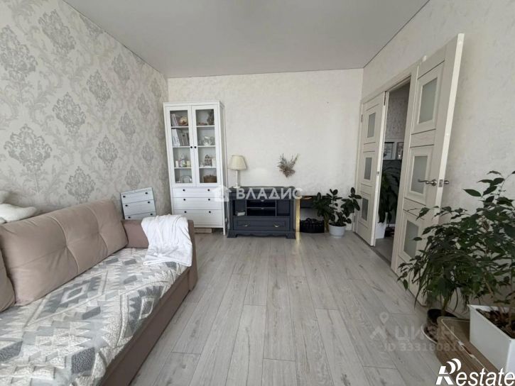 2-комн квартира ул 60 лет Октября, 5,  д. 5