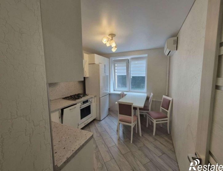2-комн квартира Садовая улица, 120Б