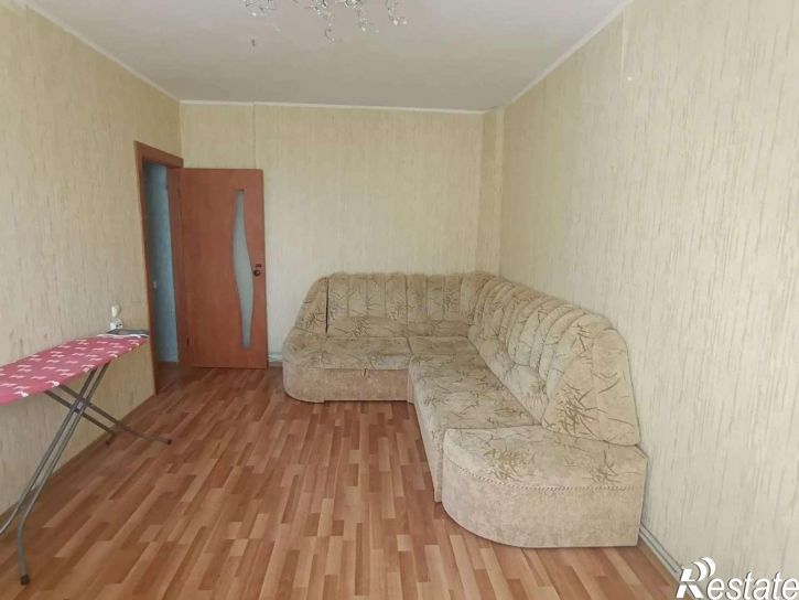 3-комн квартира Есенина улица, 54