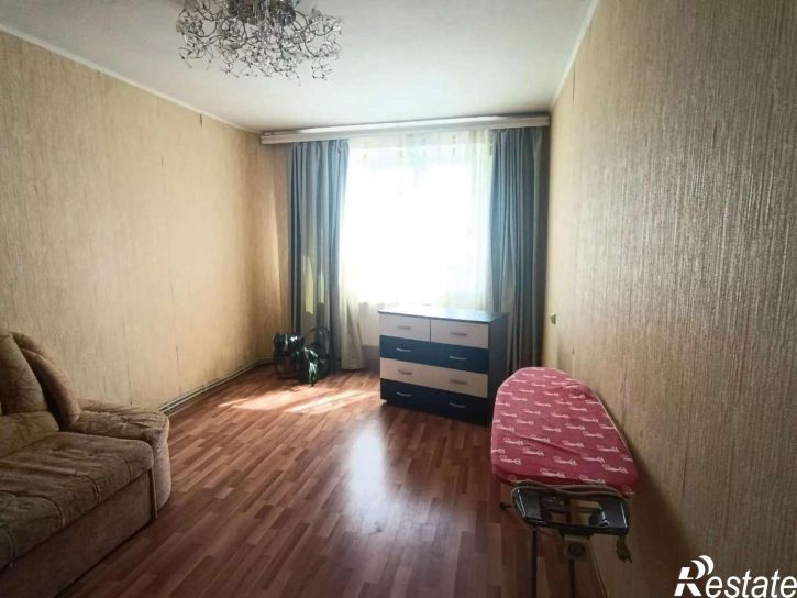 3-комн квартира Есенина улица, 54