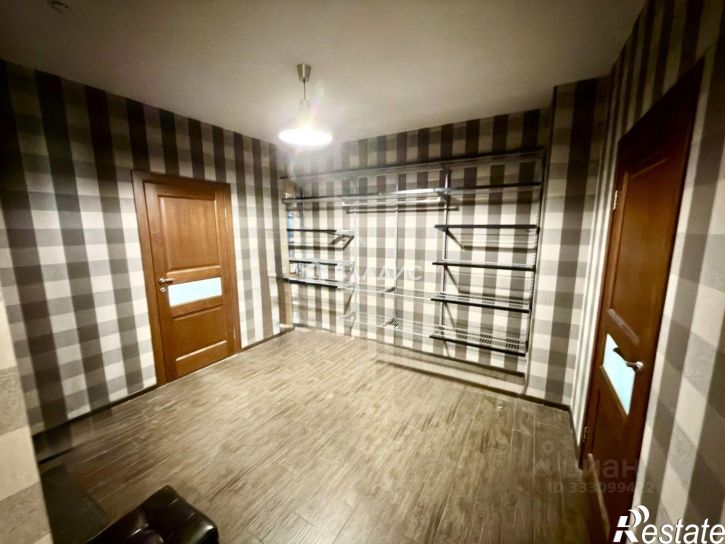 2-комн квартира улица Костюкова, 11В,  д. 11В