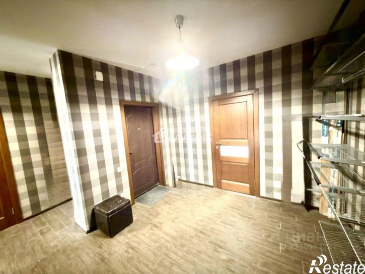 2-комн квартира улица Костюкова, 11В,  д. 11В