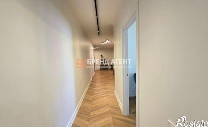3-комн квартира улица Горького, 52Б,  д. 52Б