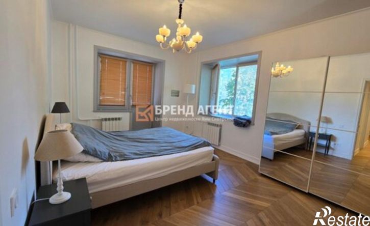 3-комн квартира улица Горького, 52Б,  д. 52Б