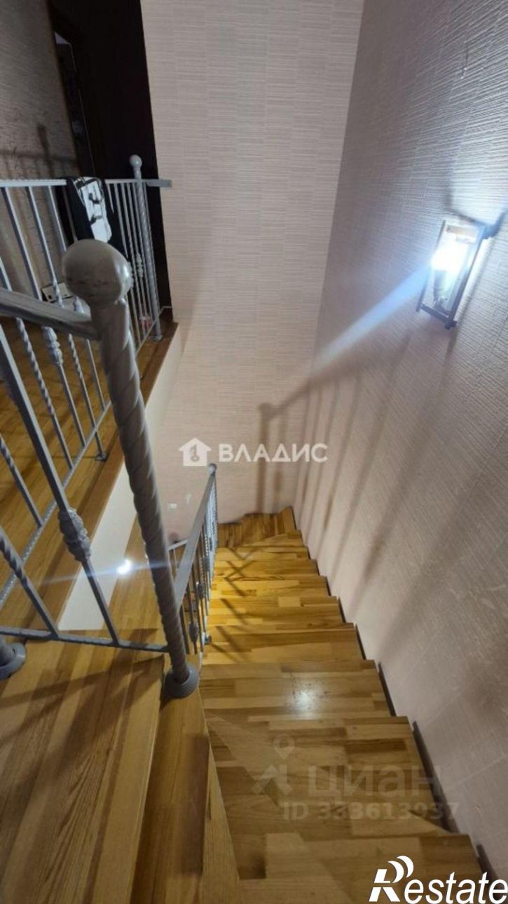 4-комн квартира улица Газовиков, 9,  д. 9