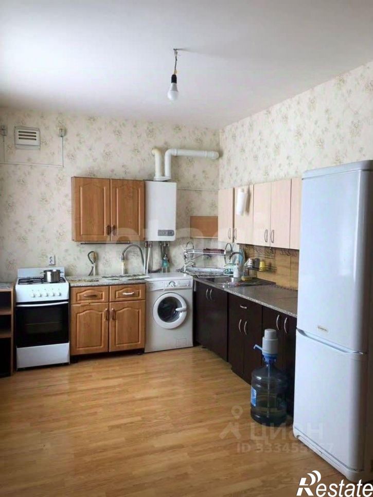 3-комн квартира улица Газовиков, 11,  д. 11