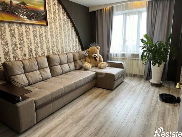 4-комн квартира улица Есенина, 26,  д. 26
