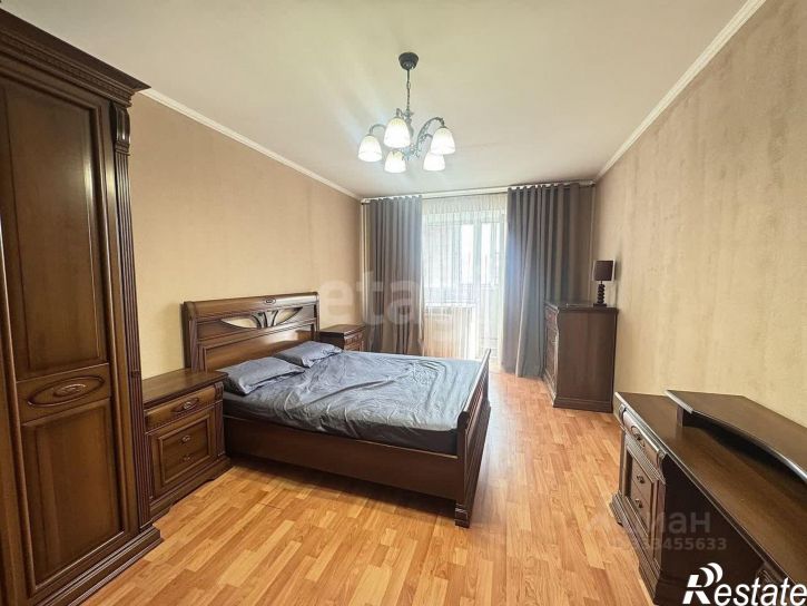 3-комн квартира ул 5 Августа, 31,  д. 31