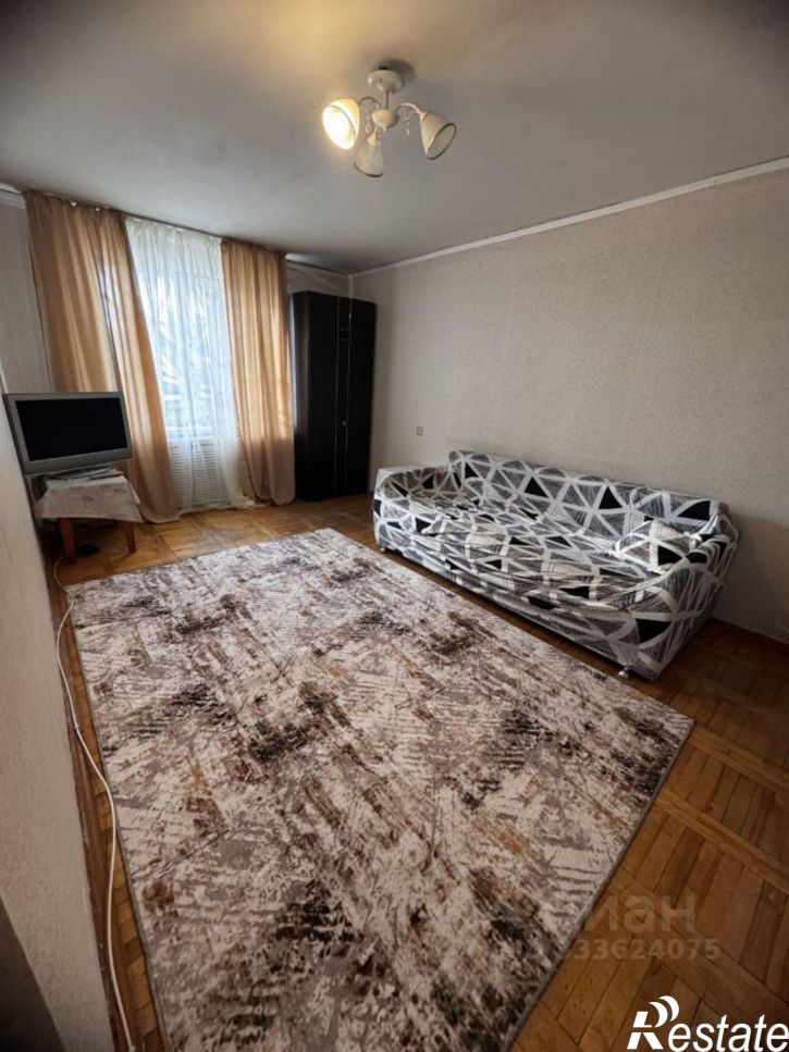 2-комн квартира улица Белгородского Полка, 67,  д. 67
