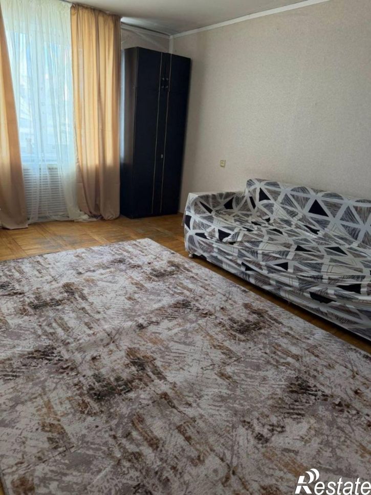 2-комн квартира улица Белгородского Полка, 67,  д. 67