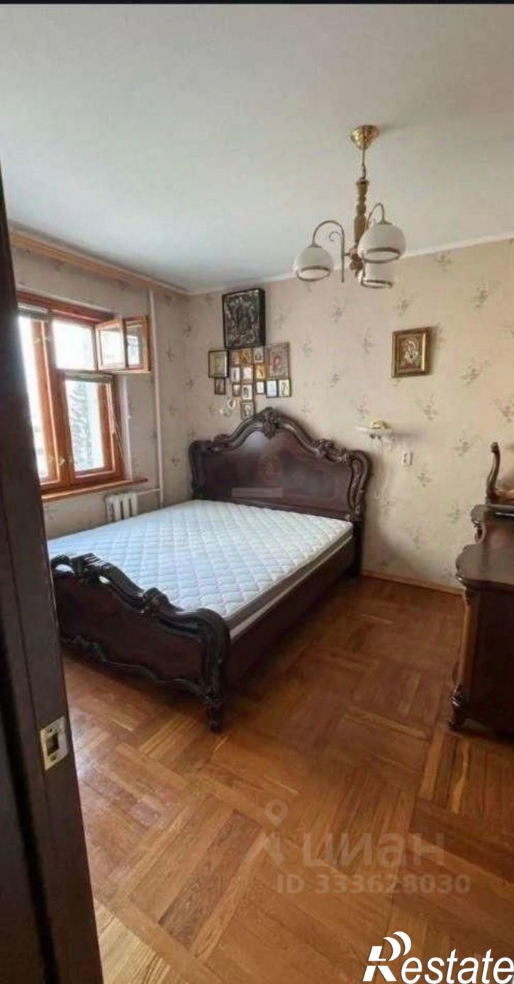 3-комн квартира улица Победы, 83,  д. 83