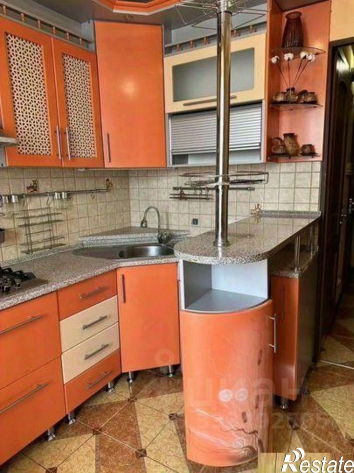 3-комн квартира улица Есенина, 48,  д. 48