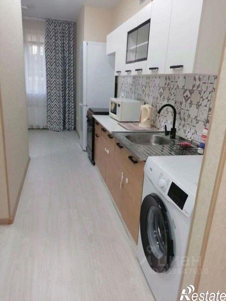 2-комн квартира Семейная улица, 37,  д. 37