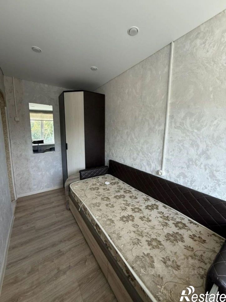 3-комн квартира улица Костюкова, 63,  д. 63