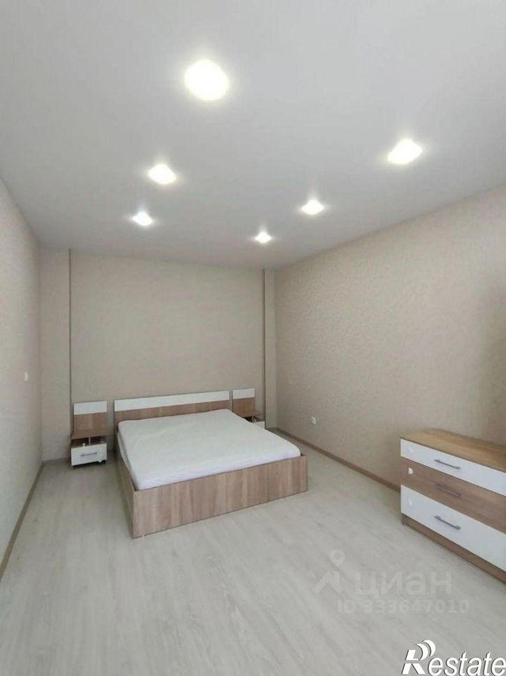 2-комн квартира Семейная улица, 37,  д. 37