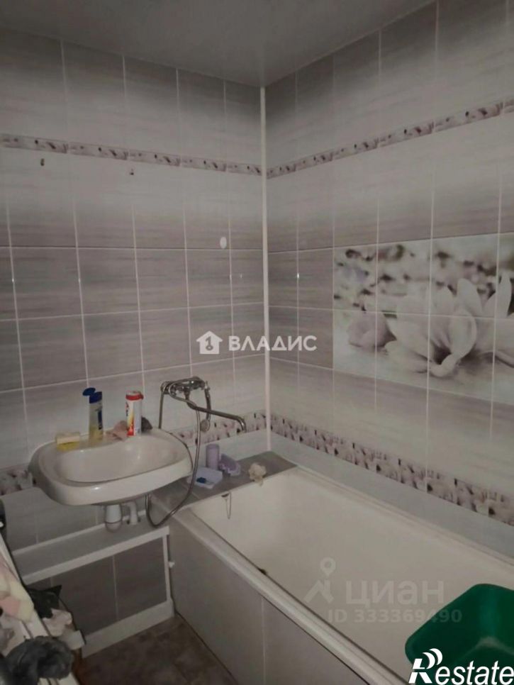 2-комн квартира улица Белгородского Полка, 50,  д. 50