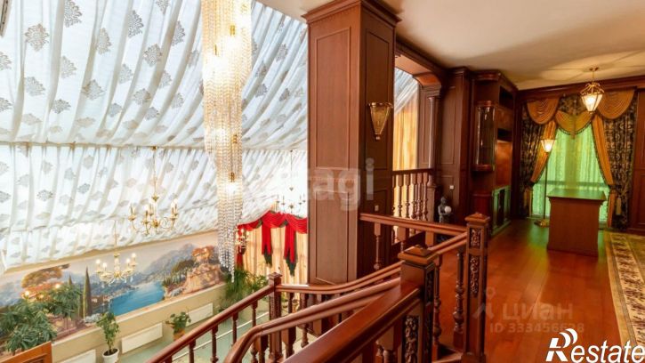 5-комн квартира улица Костюкова, 36Б,  д. 36Б