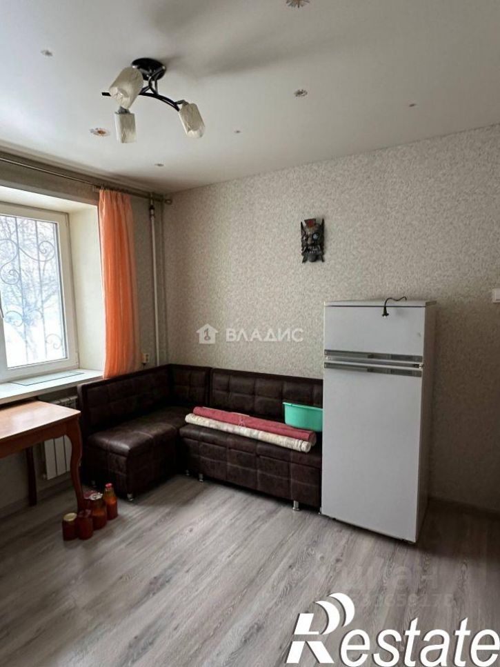 2-комн квартира улица Шаландина, 2,  д. 2