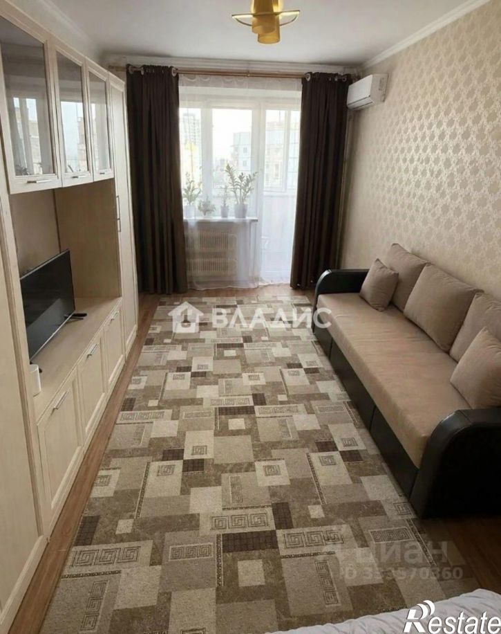 1-комн квартира улица Есенина, 36,  д. 36
