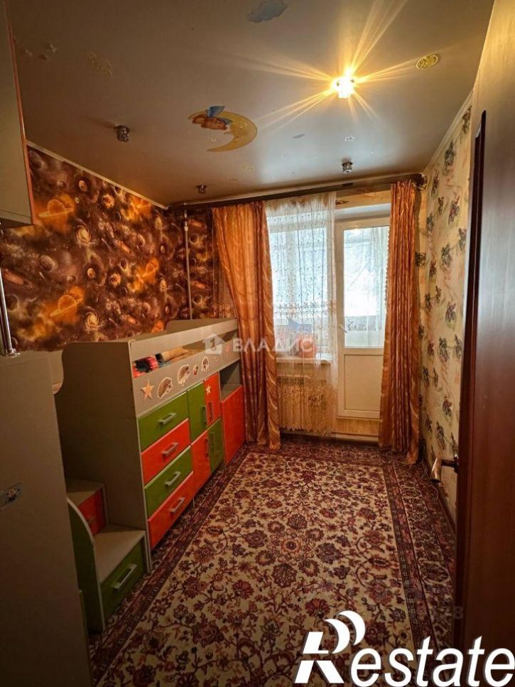 2-комн квартира улица Шаландина, 2,  д. 2