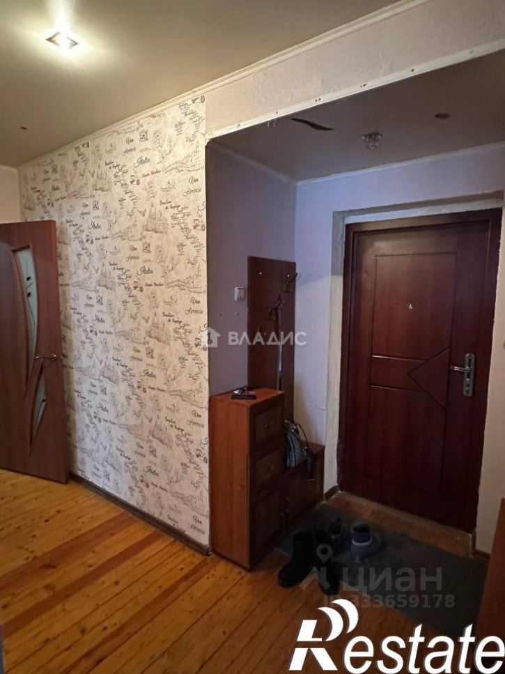 2-комн квартира улица Шаландина, 2,  д. 2