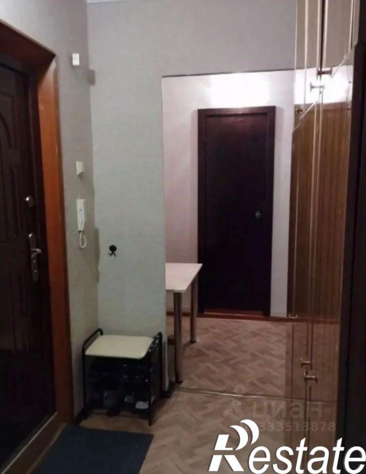 2-комн квартира улица Есенина, 44,  д. 44