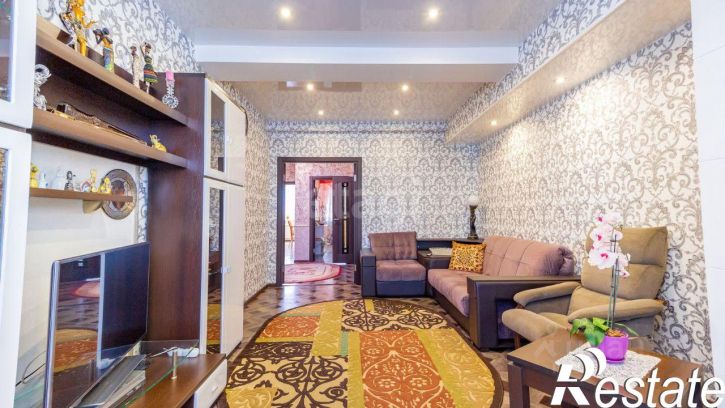 2-комн квартира улица Белгородского Полка, 62,  д. 62