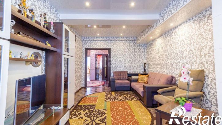 2-комн квартира улица Белгородского Полка, 62,  д. 62