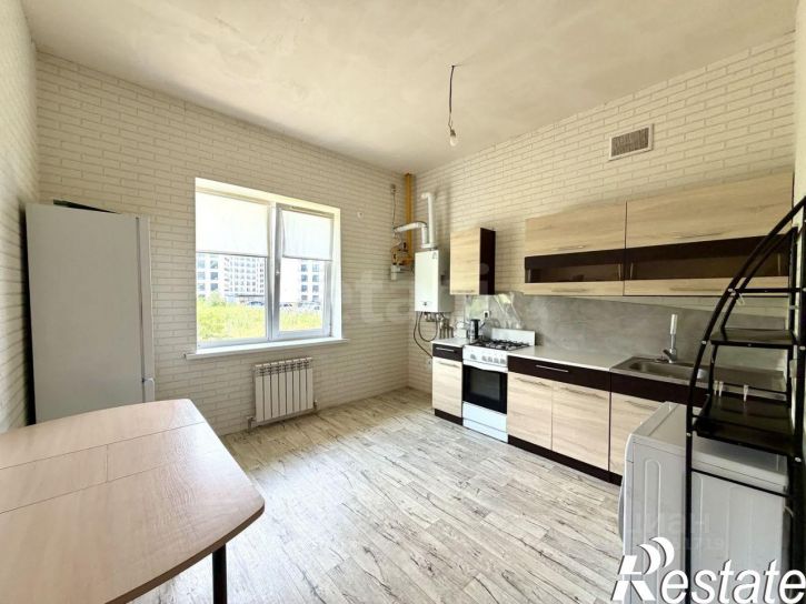 2-комн квартира Донецкая улица, 83А,  д. 83А