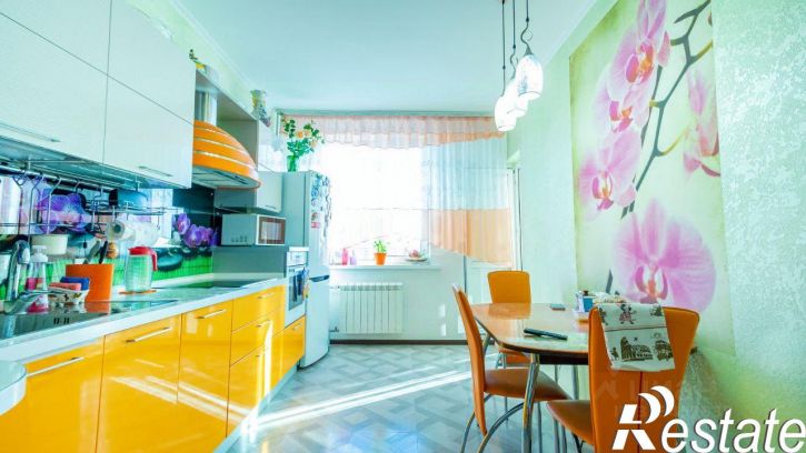 2-комн квартира улица Белгородского Полка, 62,  д. 62