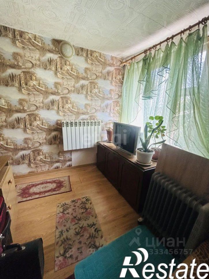 3-комн квартира Узенькая улица, 13,  д. 13