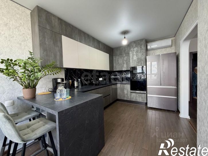 3-комн квартира улица Есенина, 9 к2,  д. 9 к2