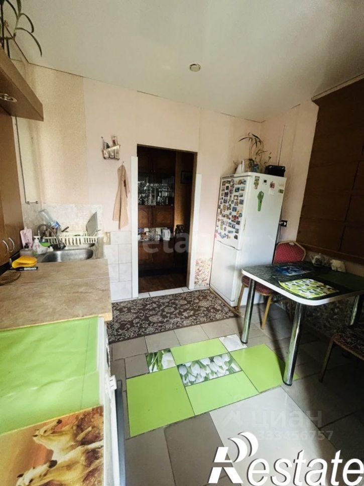 3-комн квартира Узенькая улица, 13,  д. 13