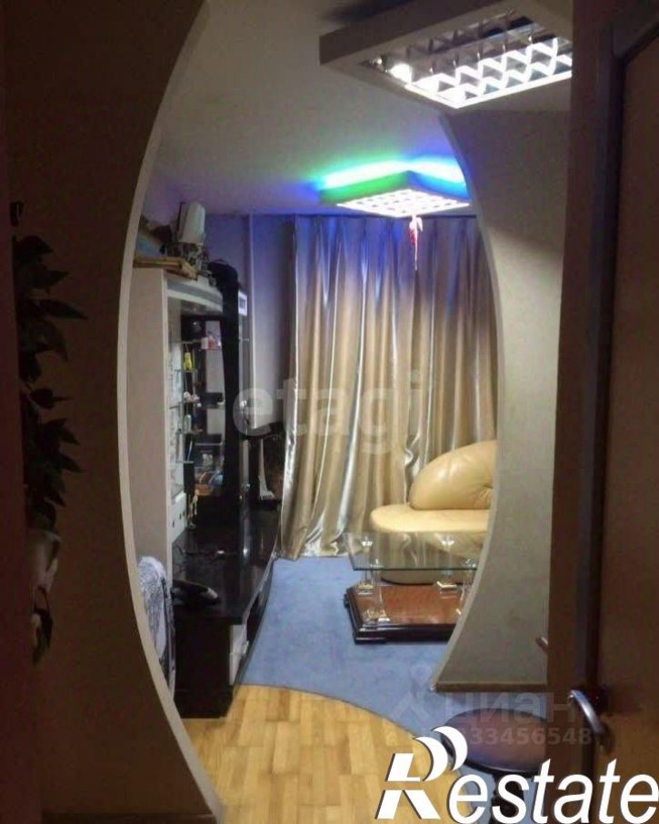 4-комн квартира проспект Ватутина, 22,  д. 22