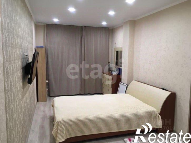 1-комн квартира улица Есенина, 9 к3,  д. 9 к3
