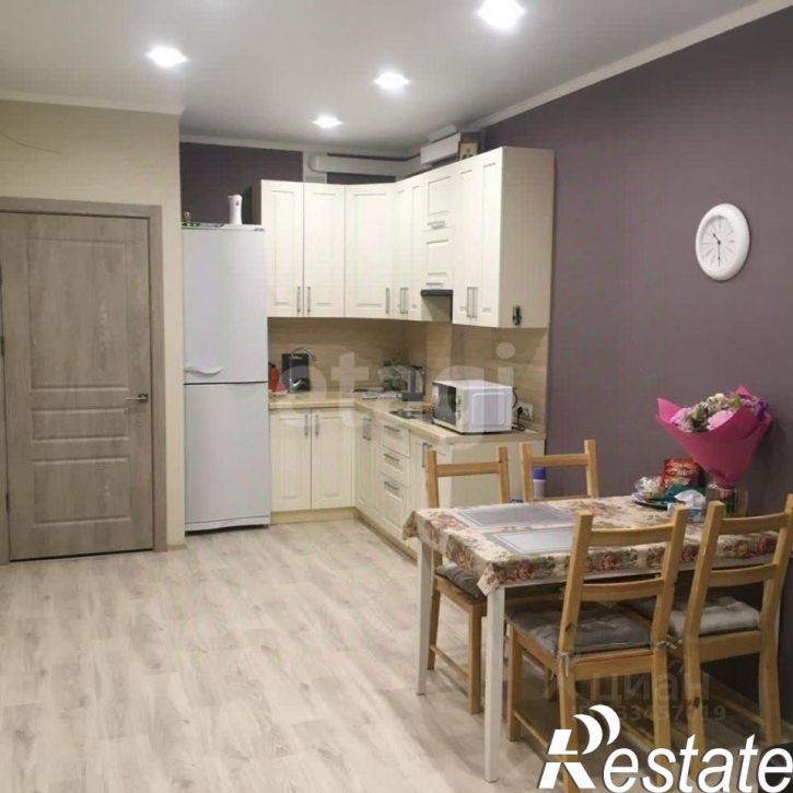1-комн квартира улица Есенина, 9 к3,  д. 9 к3